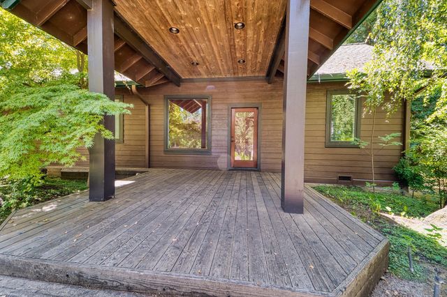 683 Stewart Rd, Yuba City, CA 95991