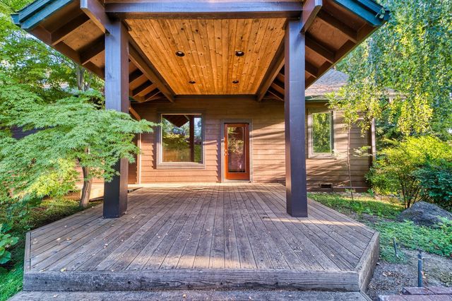 683 Stewart Rd, Yuba City, CA 95991