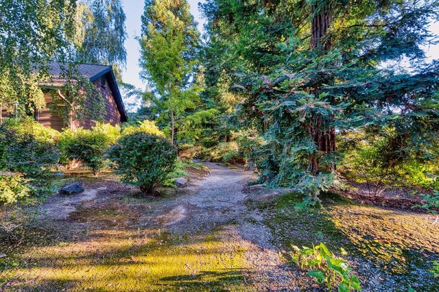 683 Stewart Rd, Yuba City, CA 95991