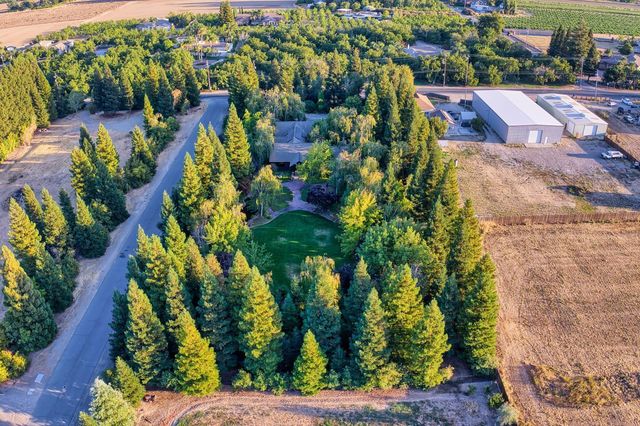 683 Stewart Rd, Yuba City, CA 95991