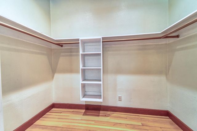 683 Stewart Rd, Yuba City, CA 95991