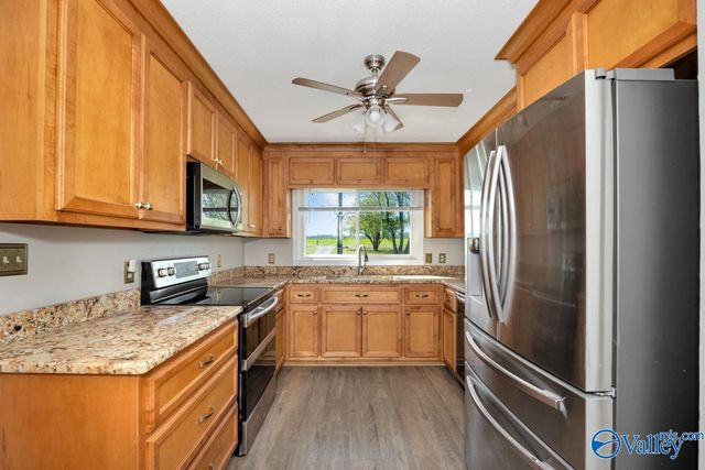 345 Luke Hicks Road, Hazel Green, AL 35750