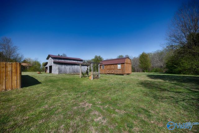 345 Luke Hicks Road, Hazel Green, AL 35750