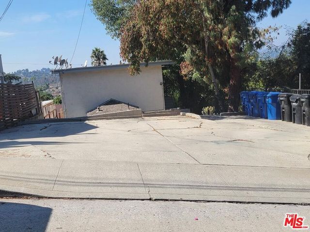 3514 Kinney Street, Los Angeles, CA 90065