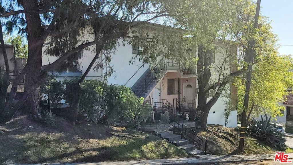 3514 Kinney Street, Los Angeles, CA 90065