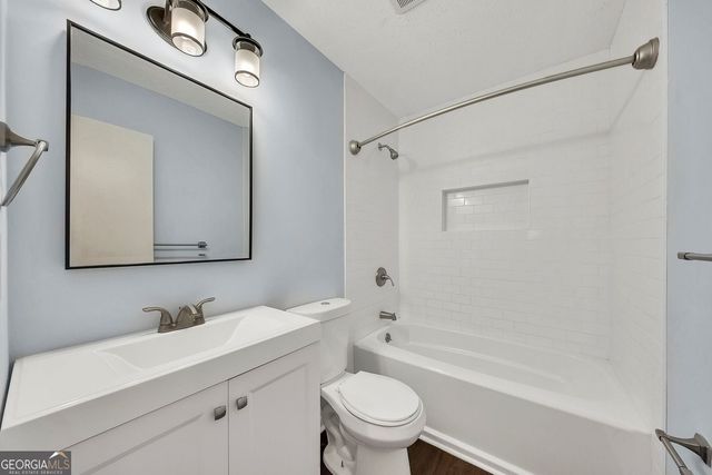 2564 Timberly Drive SE, Marietta, GA 30060