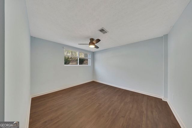 2564 Timberly Drive SE, Marietta, GA 30060