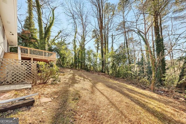 2564 Timberly Drive SE, Marietta, GA 30060