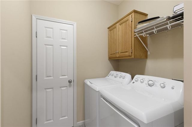 13942 S Summit Street, Olathe, KS 66062