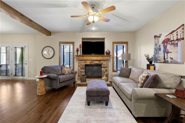 13942 S Summit Street, Olathe, KS 66062