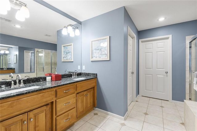 13942 S Summit Street, Olathe, KS 66062