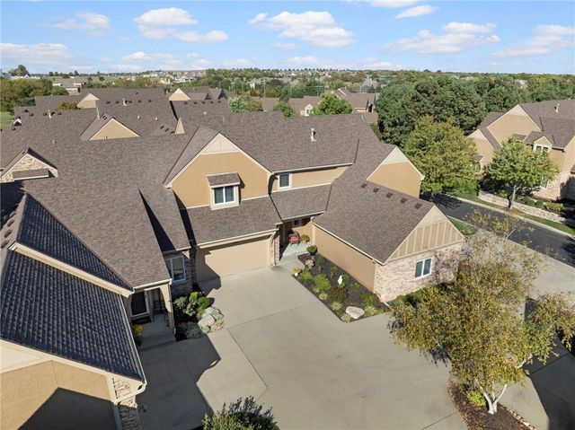 13942 S Summit Street, Olathe, KS 66062