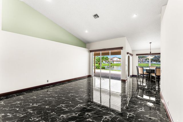 7839 Forestay Drive, Lake Worth, FL 33467