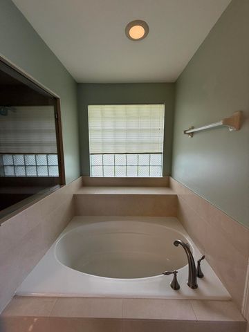 7839 Forestay Drive, Lake Worth, FL 33467