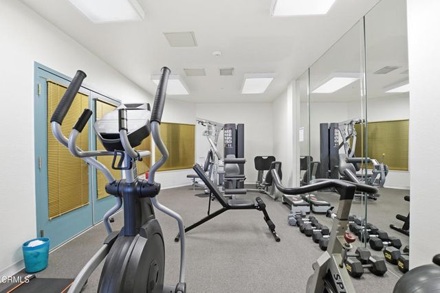 2728 Borchard Road, Thousand Oaks, CA 91320