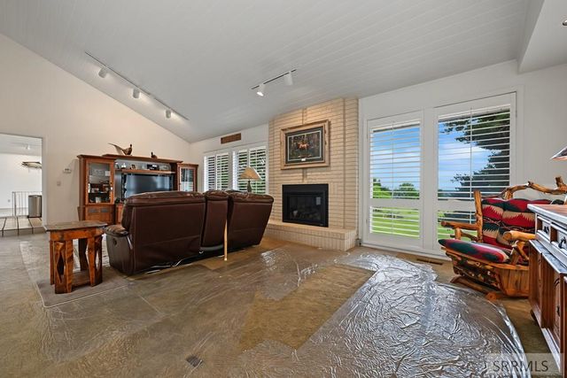 5620 S Marbrisa Lane, Idaho Falls, ID 83406