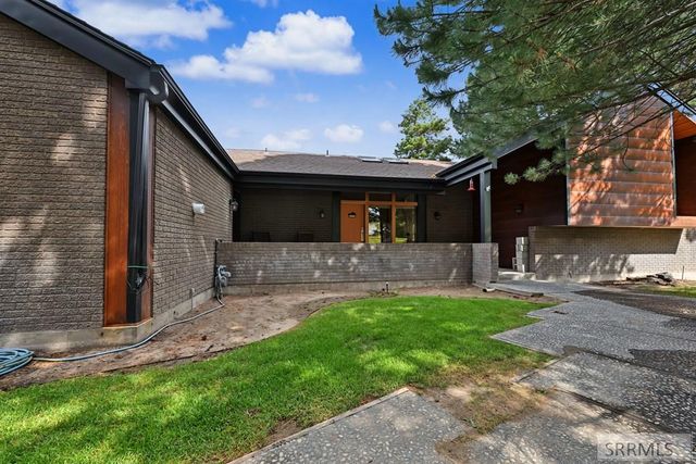 5620 S Marbrisa Lane, Idaho Falls, ID 83406