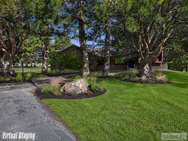 5620 S Marbrisa Lane, Idaho Falls, ID 83406
