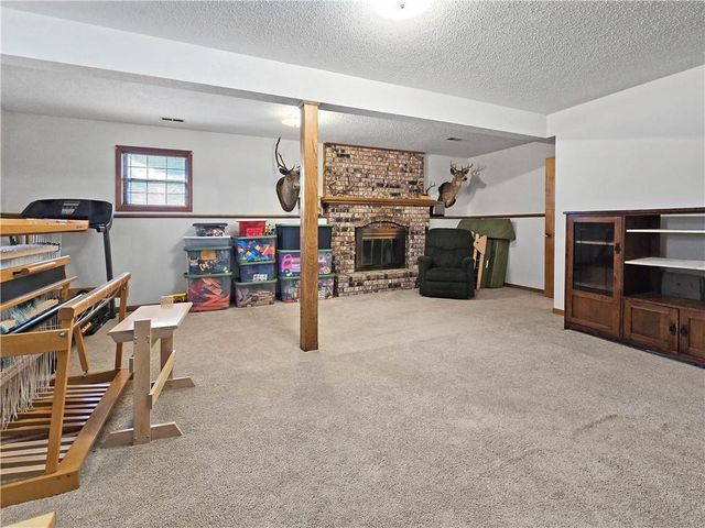 1206 Cambridge Drive, Warrensburg, MO 64093