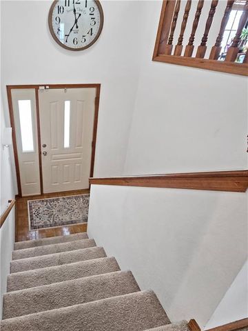 1206 Cambridge Drive, Warrensburg, MO 64093