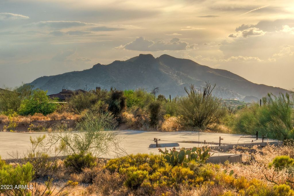36264 N SUN ROCK Way 7, Carefree, AZ 85377 — exterior