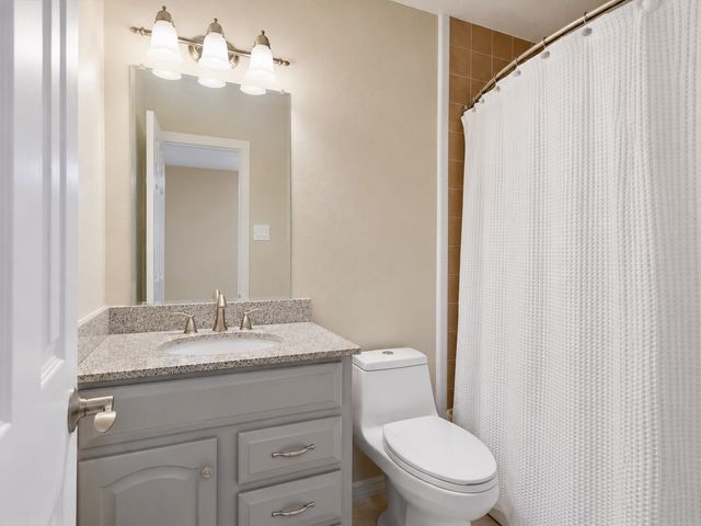 3379 Forest Glen Drive, Corinth, TX 76210