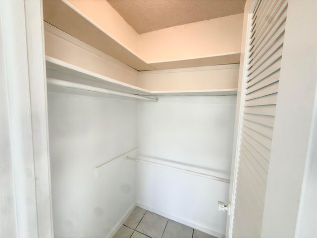 7643 NW 74th Avenue 1-2, Tamarac, FL 33321