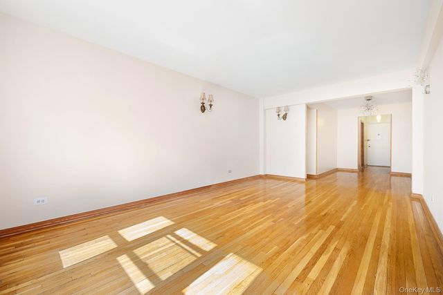 104-20 68 Drive A46, Forest Hills, NY 11375
