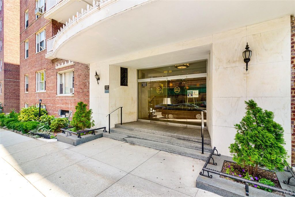 104-20 68 Drive A46, Forest Hills, NY 11375