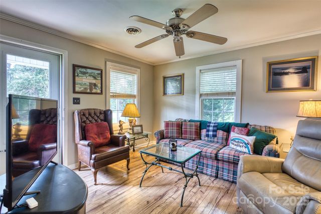 135 Springdale Road E, Rock Hill, SC 29730