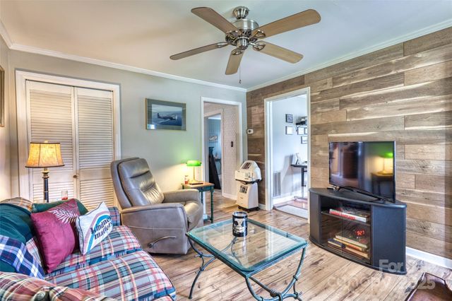 135 Springdale Road E, Rock Hill, SC 29730