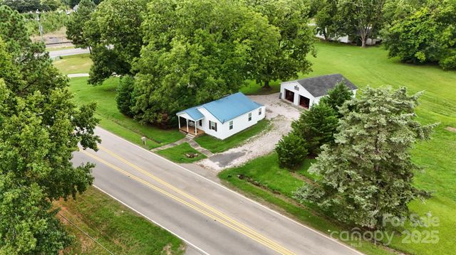135 Springdale Road E, Rock Hill, SC 29730