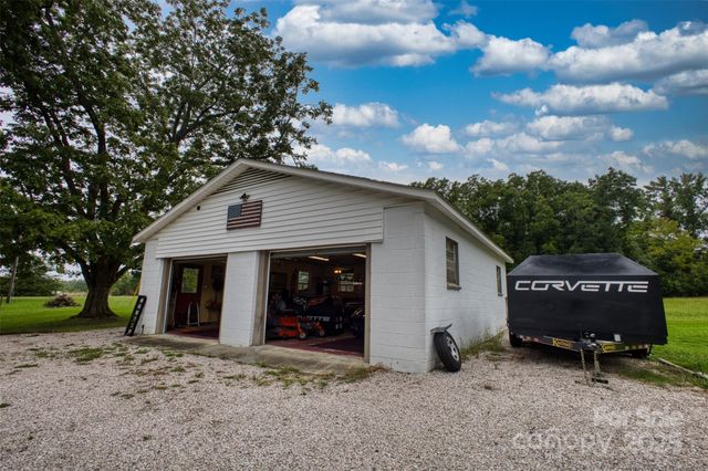 135 Springdale Road E, Rock Hill, SC 29730
