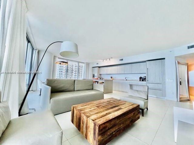 4111 S Ocean Drive 1801, Hollywood, FL 33019