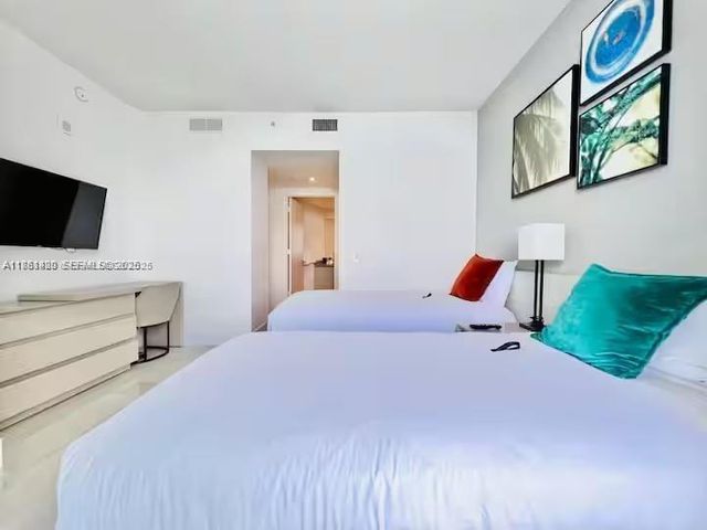 4111 S Ocean Drive 1801, Hollywood, FL 33019