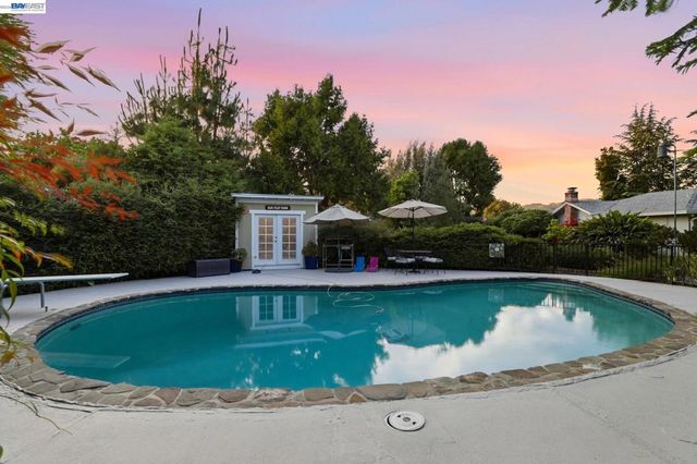 41531 Fordham Ct, Fremont, CA 94539