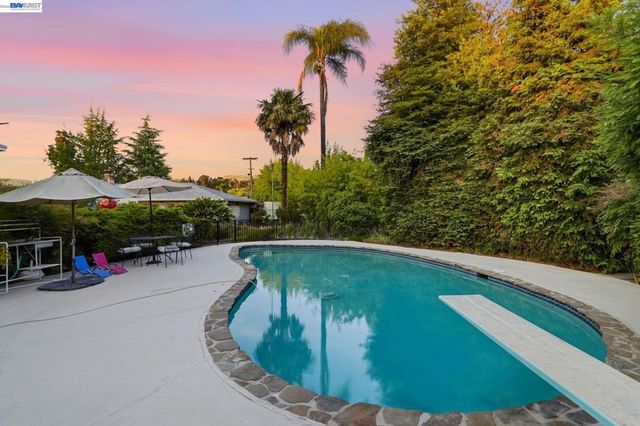 41531 Fordham Ct, Fremont, CA 94539