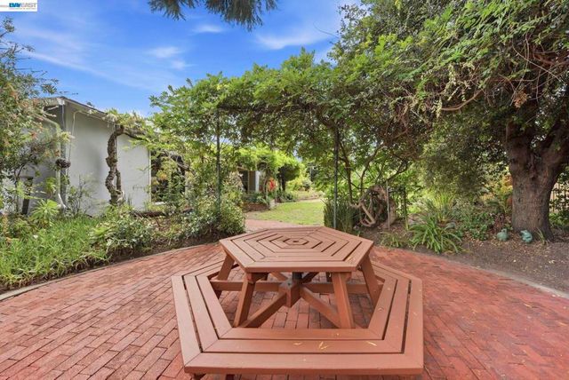 41531 Fordham Ct, Fremont, CA 94539