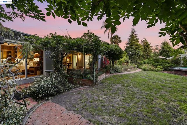 41531 Fordham Ct, Fremont, CA 94539