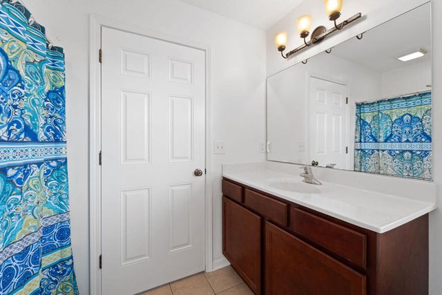 2045 Meagans WAY, Twin Lakes, WI 53181