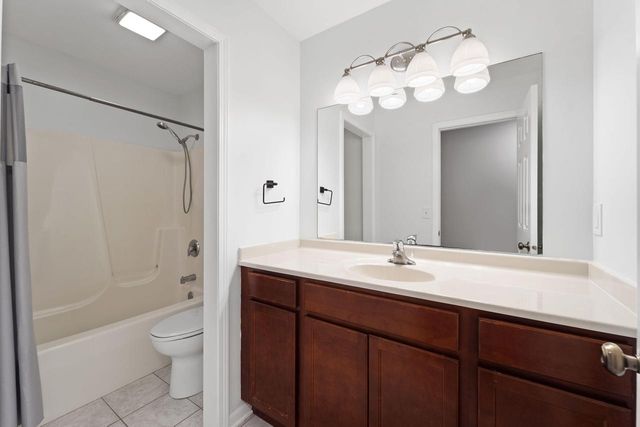 2045 Meagans WAY, Twin Lakes, WI 53181