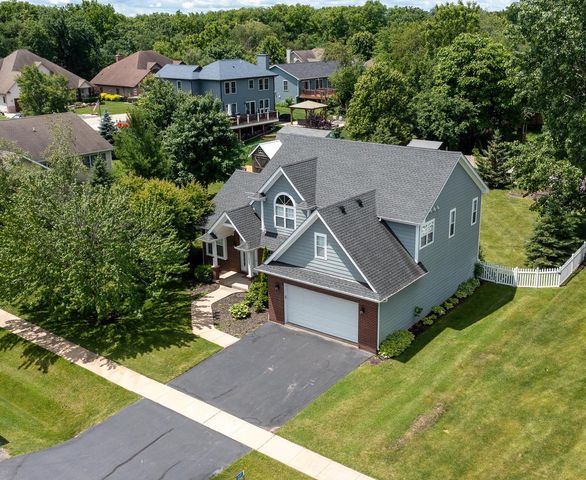 2045 Meagans WAY, Twin Lakes, WI 53181