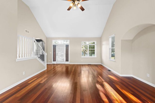 2045 Meagans WAY, Twin Lakes, WI 53181