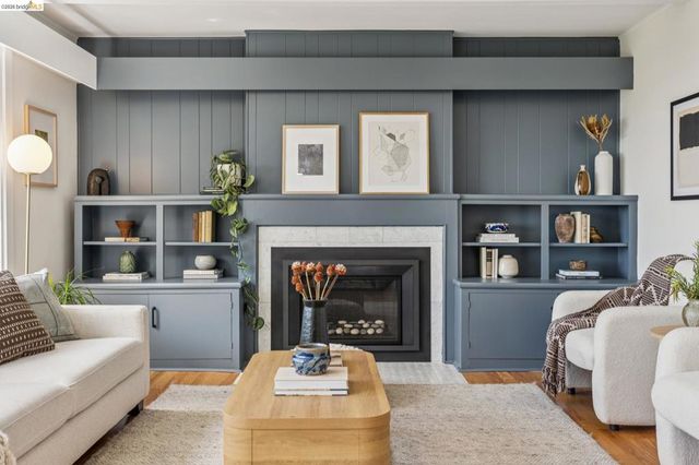 218 Cambridge Ave, Kensington, CA 94708