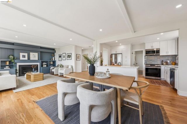 218 Cambridge Ave, Kensington, CA 94708