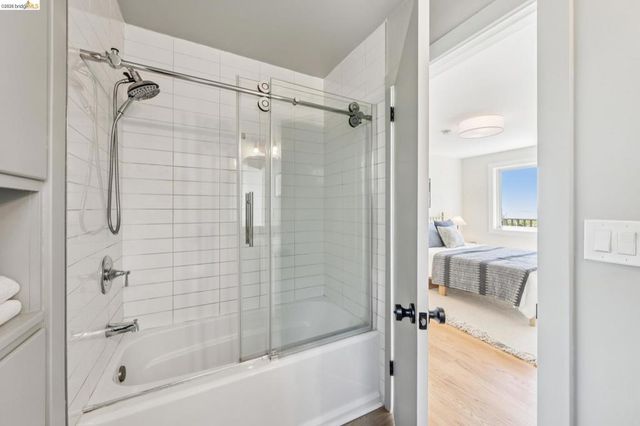218 Cambridge Ave, Kensington, CA 94708