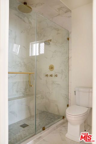 4734 Greenbush Avenue, Los Angeles, CA 91423