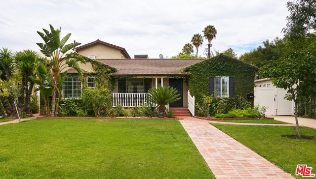 4734 Greenbush Avenue, Los Angeles, CA 91423