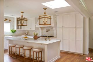 4734 Greenbush Avenue, Los Angeles, CA 91423