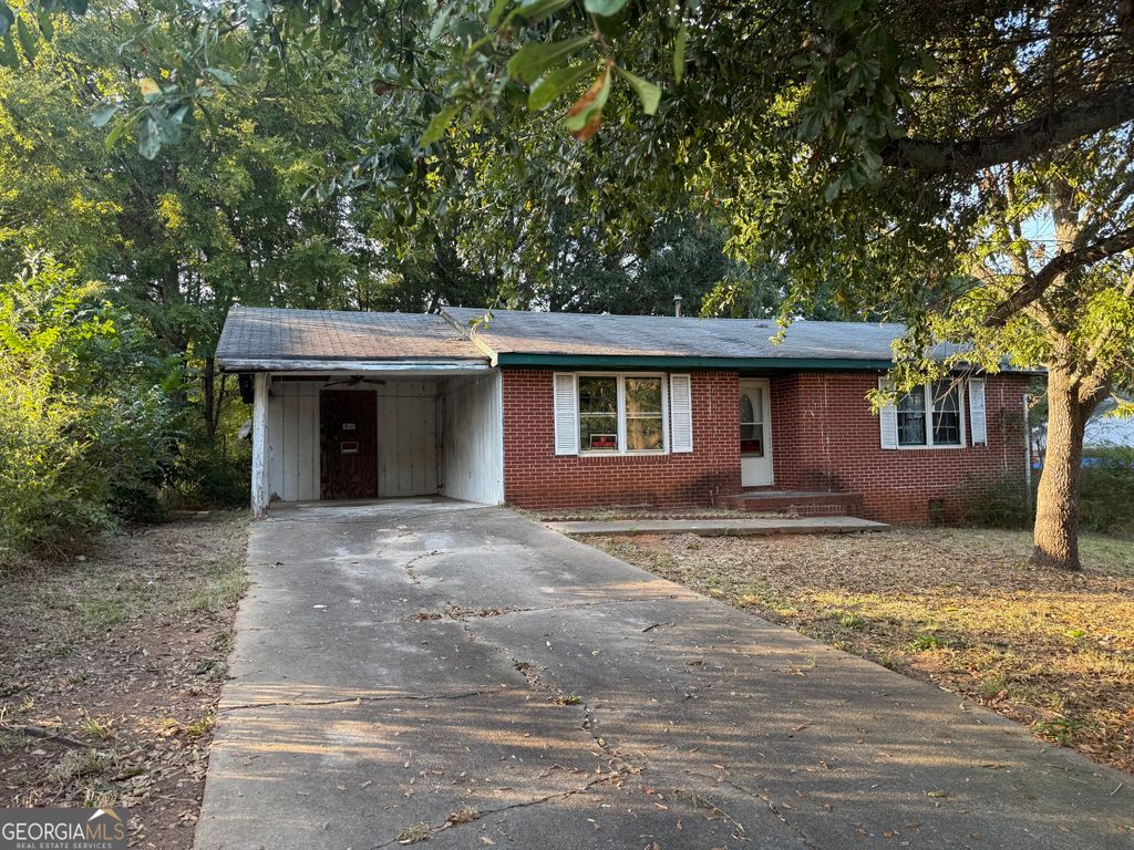 120 N Williamson Street, Winder, GA 30680